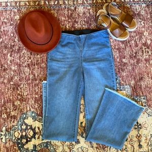 Knox Rose High Rise Flare